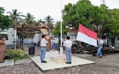 Upacara Bendera di SMAN 1 Batang Angkola